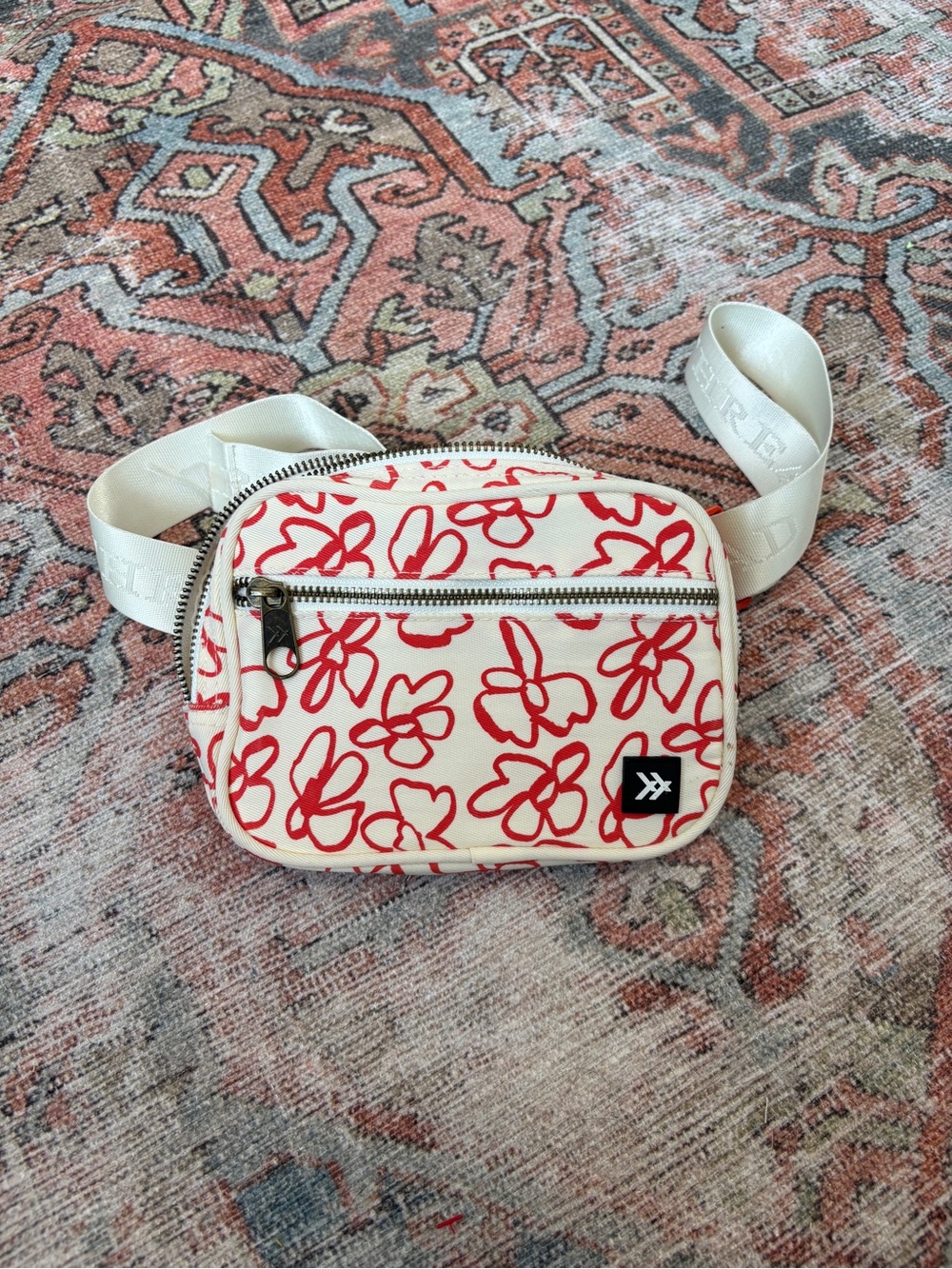 Thread Cream Crossbody Belt Bag with Red Floral Print